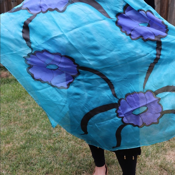 Handmade China Silk Scarf - Picture 3 of 3